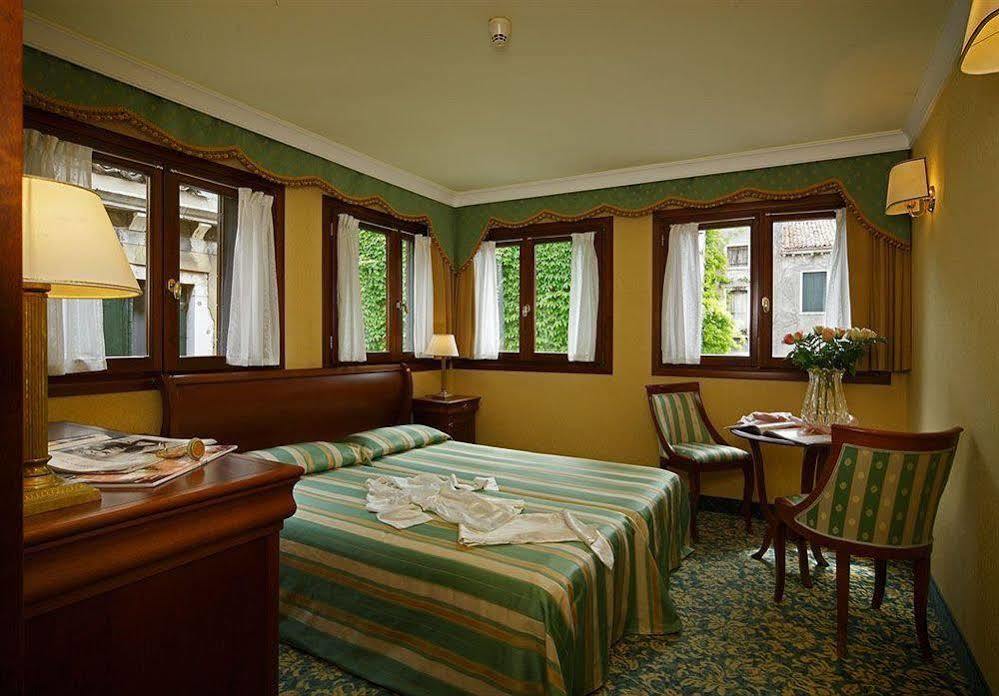 Hotel Anastasia Венеція Екстер'єр фото